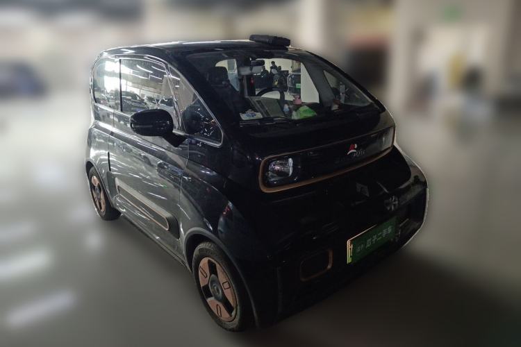 Used Baojun KiWi EV 2022 Designer Lite Edition Ternary Lithium Front Right 45 Deg