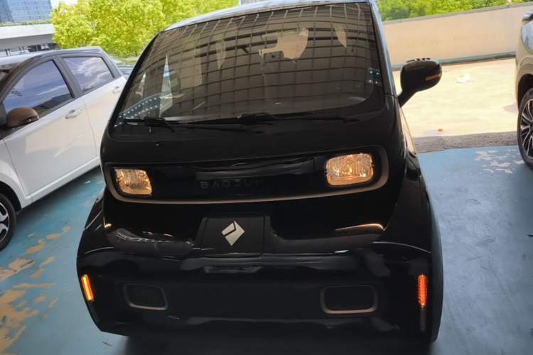 Used Baojun KiWi EV 2022 Designer Lite Edition Lithium Iron Phosphate Front