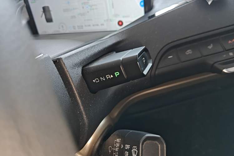 Used Baojun KiWi EV 2022 Designer Lite Edition Ternary Lithium Gear Lever