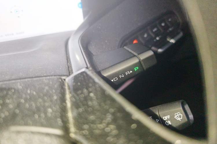 Used Baojun KiWi EV 2022 Artist Lite Edition Ternary Lithium Gear Lever