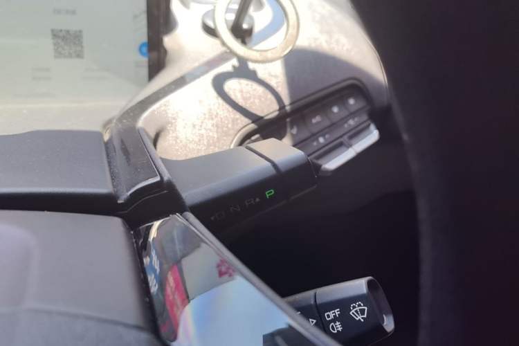 Used Baojun KiWi EV 2022 Artist Lite Edition Ternary Lithium Gear Lever