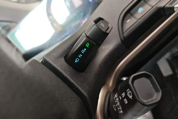 Used Baojun KiWi EV 2022 Designer Lite Edition Ternary Lithium Gear Lever