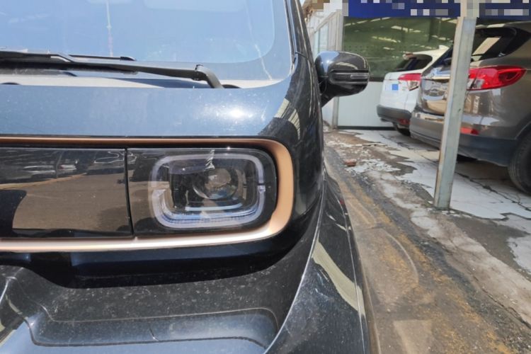 Used Baojun KiWi EV 2022 Artist Lite Edition Lithium Iron Phosphate Left Front Headlight
