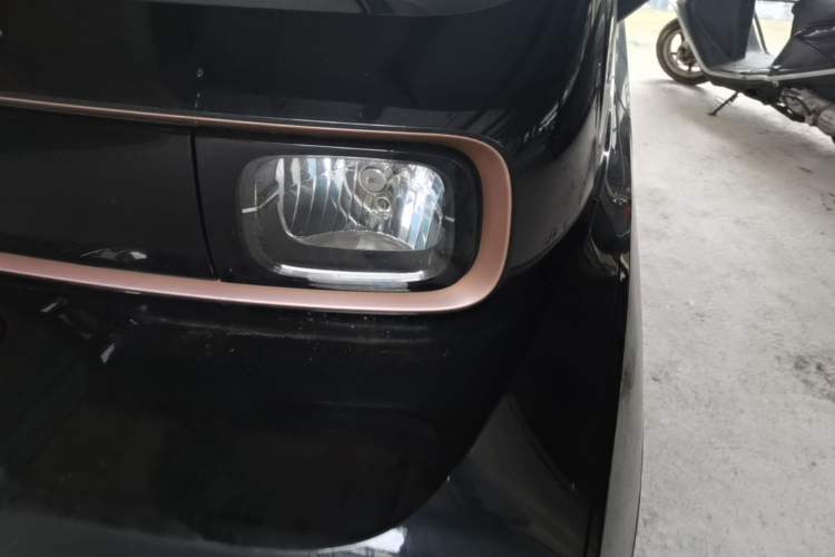 Used Baojun KiWi EV 2022 Designer Lite Edition Ternary Lithium Left Front Headlight