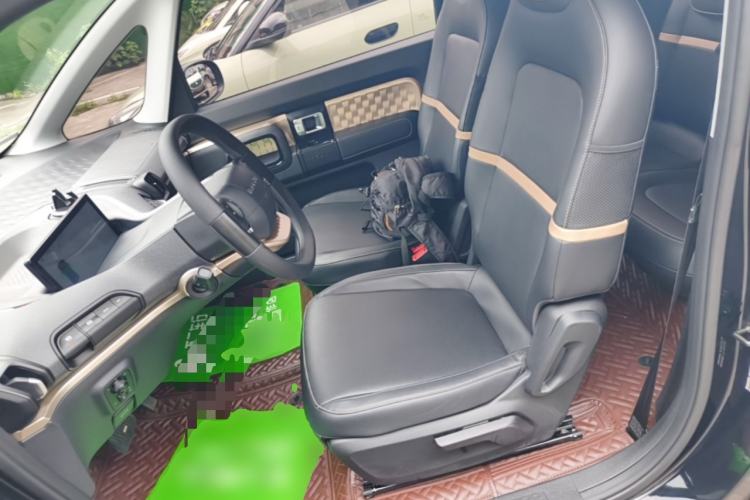 Used Baojun KiWi EV 2022 Artist Lite Edition Lithium Iron Phosphate Left Front Seat