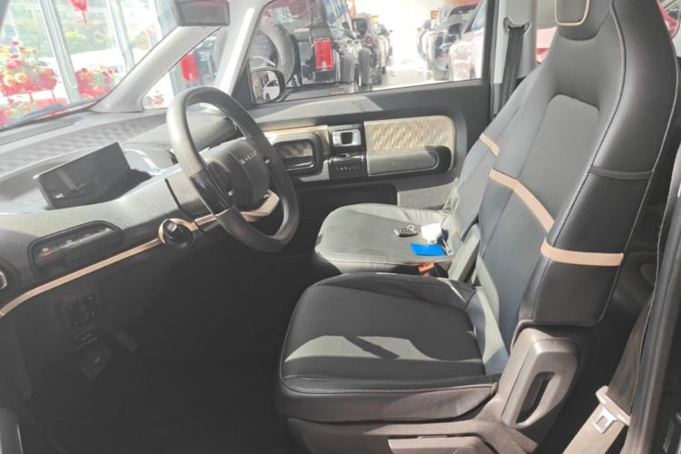 Used Baojun KiWi EV 2022 Artist Lite Edition Ternary Lithium Left Front Seat