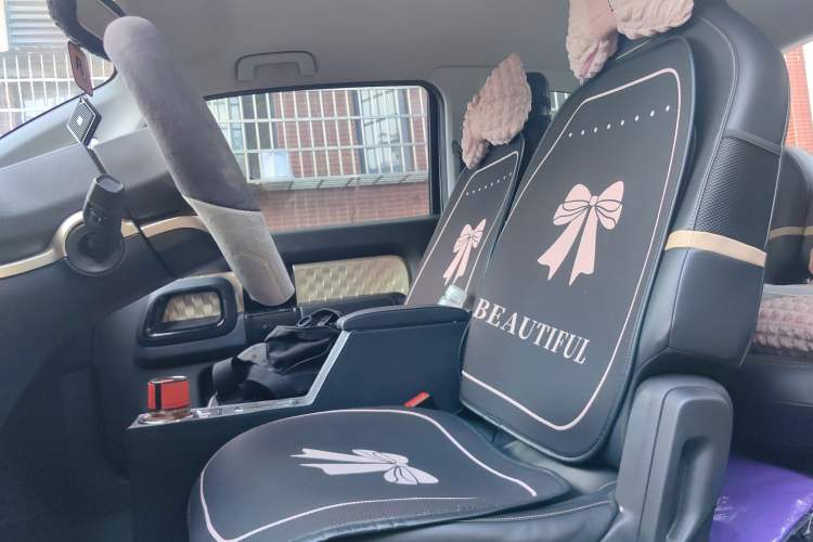 Used Baojun KiWi EV 2022 Artist Lite Edition Ternary Lithium Left Front Seat