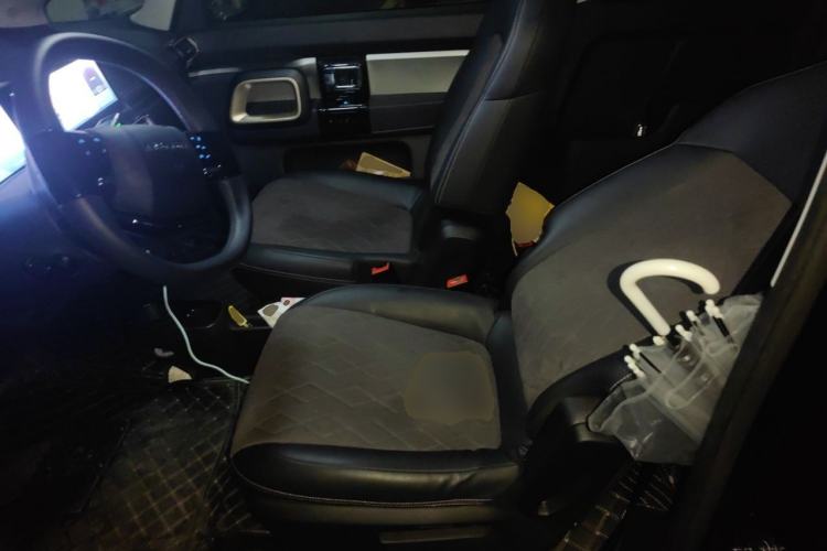 Used Baojun KiWi EV 2022 Artist Lite Edition Ternary Lithium Left Front Seat