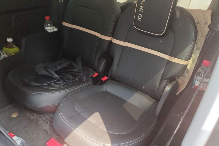 Used Baojun KiWi EV 2022 Designer Lite Edition Ternary Lithium Left Rear Seat