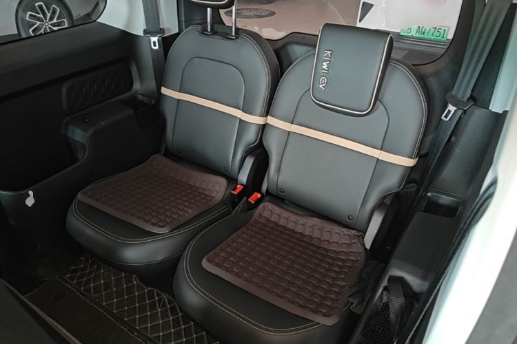 Used Baojun KiWi EV 2022 Designer Lite Edition Ternary Lithium Left Rear Seat