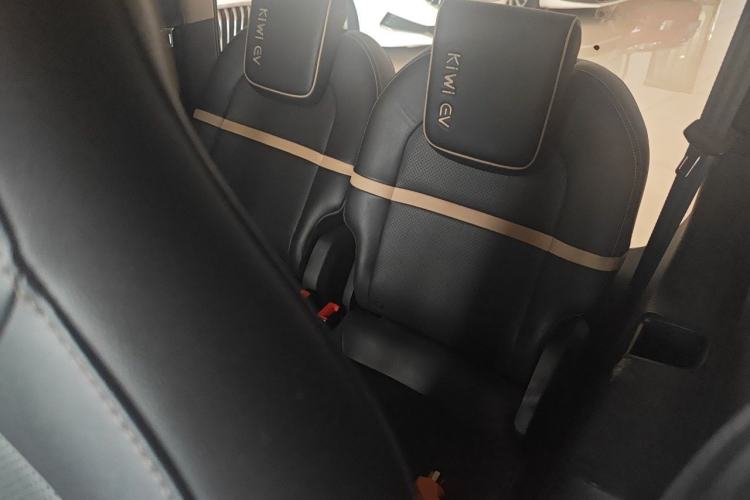 Used Baojun KiWi EV 2022 Designer Lite Edition Ternary Lithium Left Rear Seat