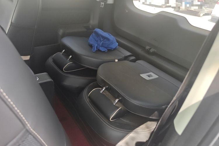 Used Baojun KiWi EV 2022 Artist Lite Edition Ternary Lithium Left Rear Seat