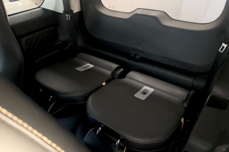 Used Baojun KiWi EV 2022 Artist Lite Edition Ternary Lithium Left Rear Seat