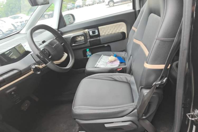 Used Baojun KiWi EV 2022 Artist Lite Edition Ternary Lithium Left Rear Seat
