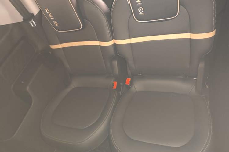 Used Baojun KiWi EV 2022 Designer Lite Edition Ternary Lithium Left Rear Seat