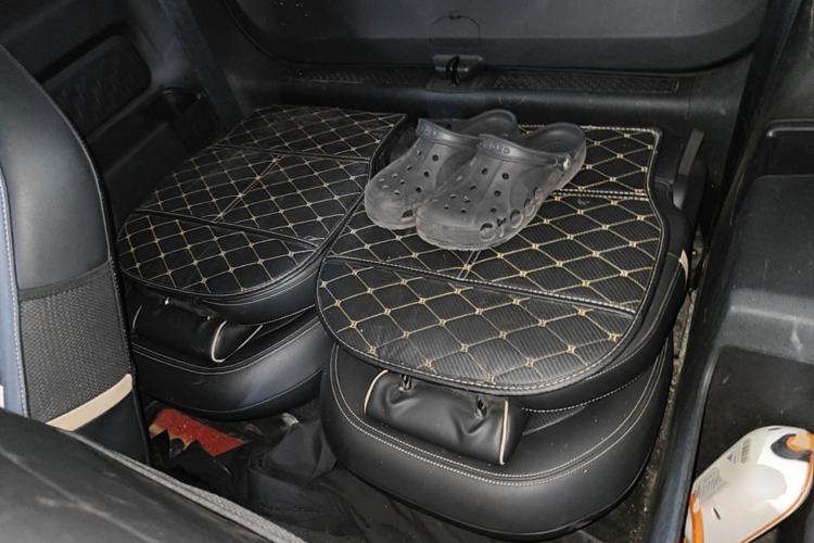 Used Baojun KiWi EV 2022 Artist Lite Edition Lithium Iron Phosphate Left Rear Seat