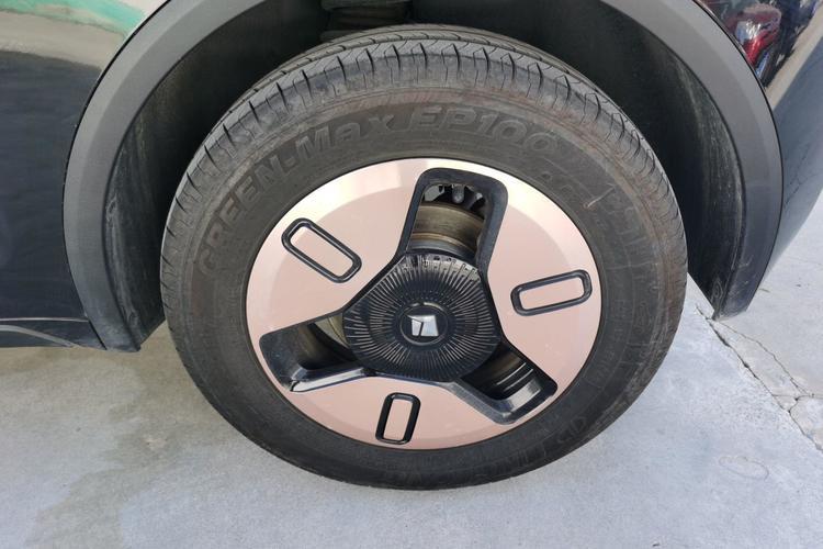 Used Baojun KiWi EV 2022 Designer Lite Edition Ternary Lithium Left Rear Wheel Hub
