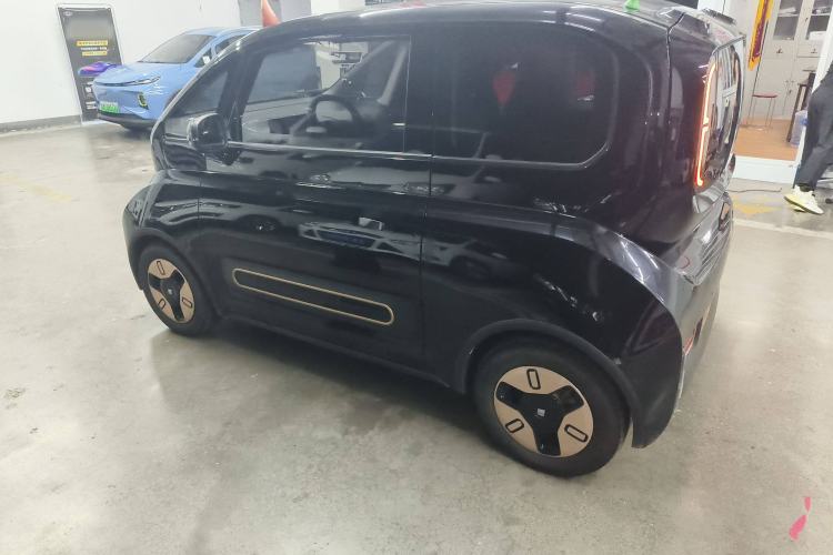 Used Baojun KiWi EV 2022 Artist Lite Edition Lithium Iron Phosphate Left Side