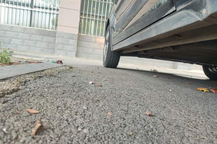 Used Baojun KiWi EV 2022 Artist Lite Edition Lithium Iron Phosphate Left Side Sill