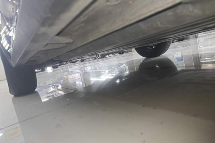 Used Baojun KiWi EV 2022 Artist Lite Edition Ternary Lithium Left Side Sill