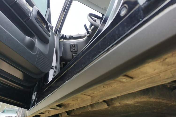 Used Baojun KiWi EV 2022 Designer Lite Edition Ternary Lithium Left Side Sill