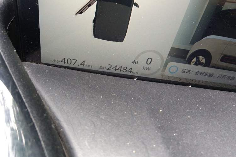 Used Baojun KiWi EV 2022 Designer Lite Edition Ternary Lithium Odometer Close Up