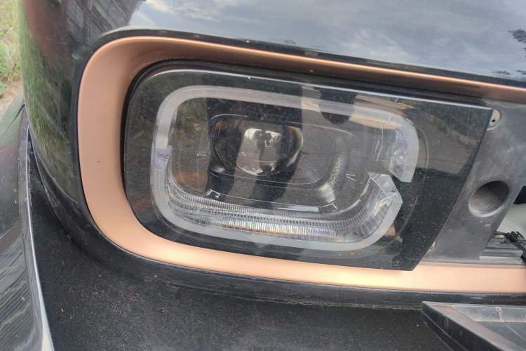 Used Baojun KiWi EV 2022 Artist Lite Edition Ternary Lithium Right Front Headlight