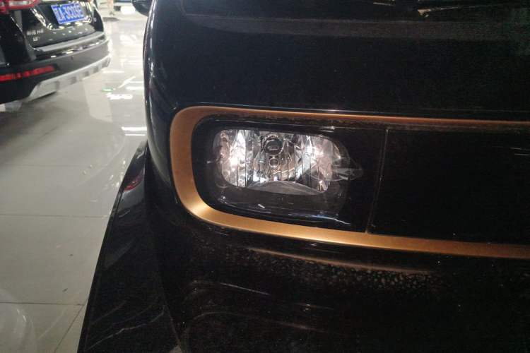 Used Baojun KiWi EV 2022 Designer Lite Edition Ternary Lithium Right Front Headlight