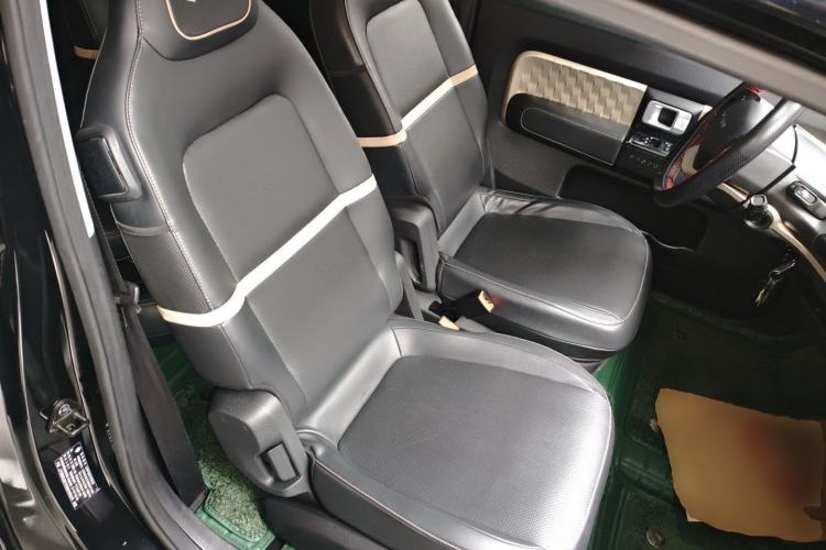 Used Baojun KiWi EV 2022 Designer Lite Edition Ternary Lithium Right Front Seat