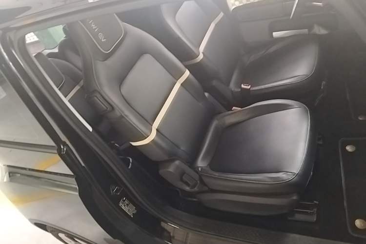 Used Baojun KiWi EV 2022 Designer Lite Edition Ternary Lithium Right Front Seat