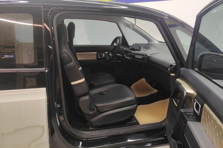 Used Baojun KiWi EV 2022 Artist Lite Edition Ternary Lithium Right Front Seat