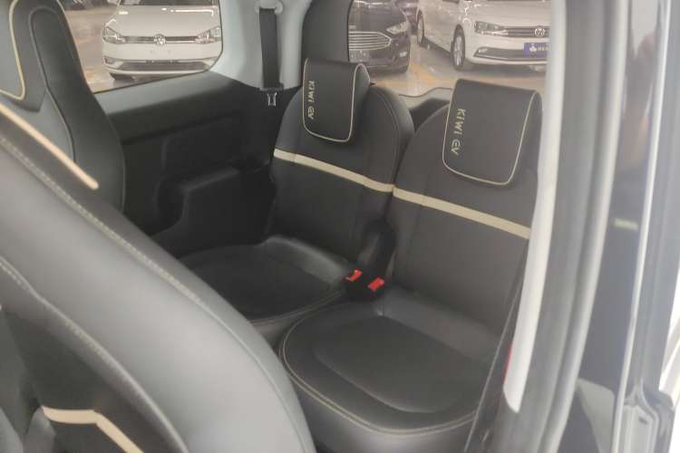 Used Baojun KiWi EV 2022 Artist Lite Edition Ternary Lithium Right Rear Seat
