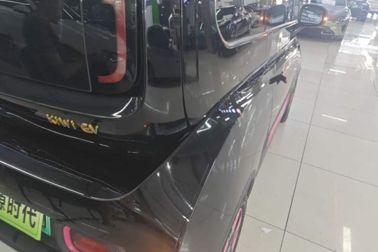 Used Baojun KiWi EV 2022 Artist Lite Edition Ternary Lithium Right Rear Taillight