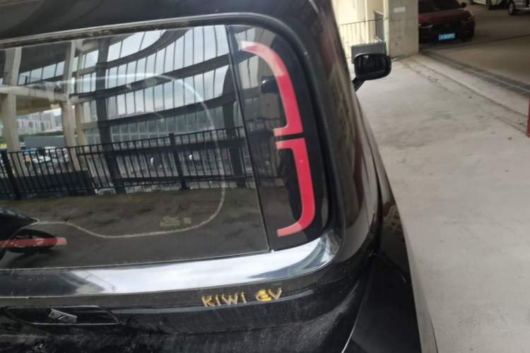 Used Baojun KiWi EV 2022 Designer Lite Edition Ternary Lithium Right Rear Taillight