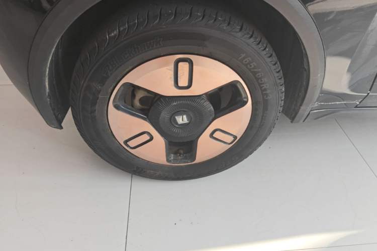 Used Baojun KiWi EV 2022 Artist Lite Edition Ternary Lithium Right Rear Wheel Hub