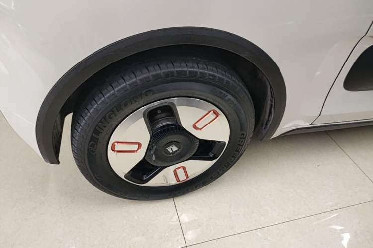 Used Baojun KiWi EV 2022 Artist Lite Edition Ternary Lithium Right Rear Wheel Hub