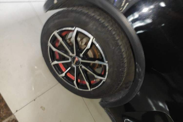 Used Baojun KiWi EV 2022 Designer Lite Edition Lithium Iron Phosphate Right Rear Wheel Hub