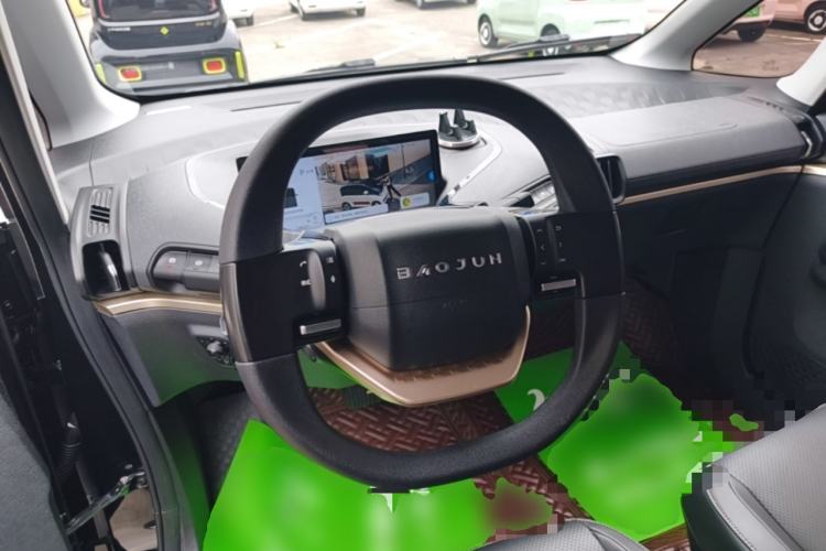 Used Baojun KiWi EV 2022 Artist Lite Edition Lithium Iron Phosphate Steering Wheel