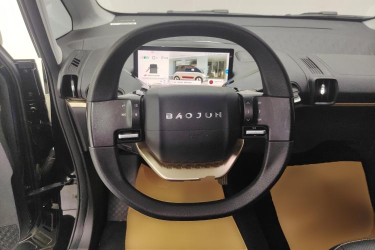 Used Baojun KiWi EV 2022 Artist Lite Edition Ternary Lithium Steering Wheel
