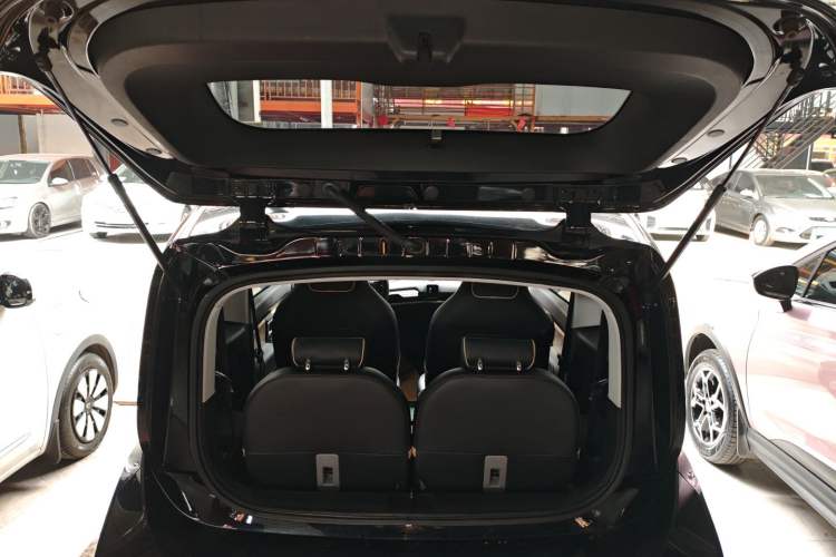 Used Baojun KiWi EV 2022 Designer Lite Edition Ternary Lithium Trunk