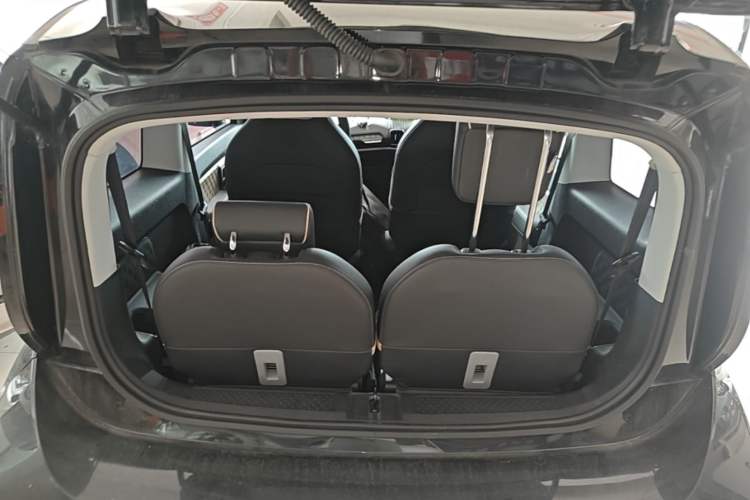 Used Baojun KiWi EV 2022 Designer Lite Edition Ternary Lithium Trunk