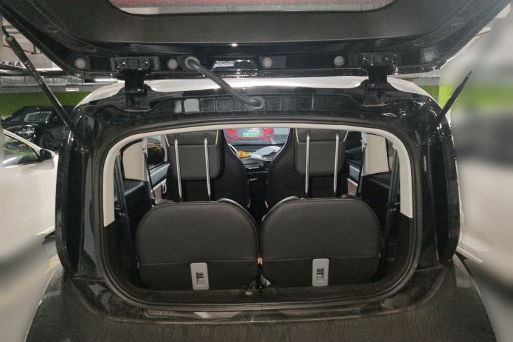Used Baojun KiWi EV 2022 Artist Lite Edition Ternary Lithium Trunk