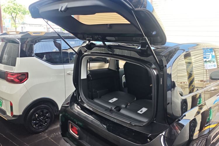 Used Baojun KiWi EV 2022 Artist Lite Edition Ternary Lithium Trunk