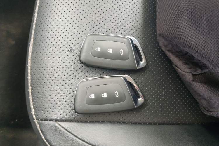 Used Baojun KiWi EV 2022 Artist Lite Edition Lithium Iron Phosphate Vehicle Key