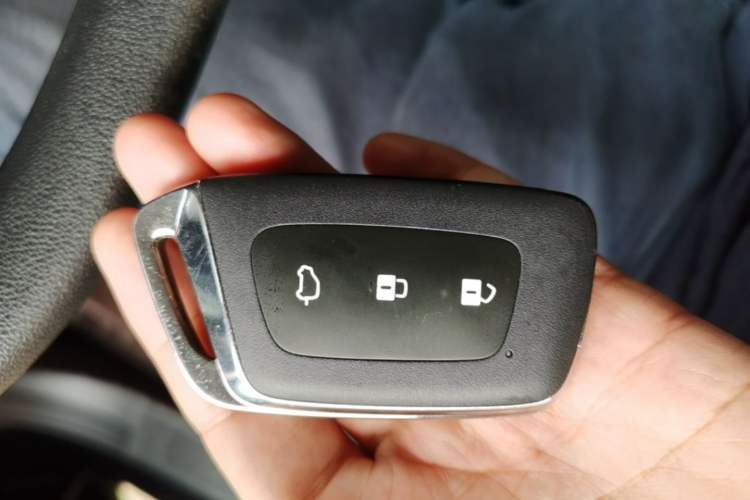 Used Baojun KiWi EV 2022 Designer Lite Edition Ternary Lithium Vehicle Key