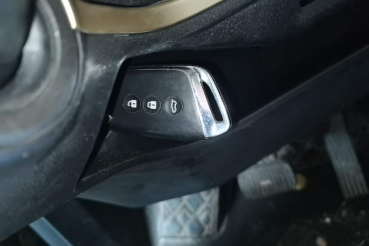 Used Baojun KiWi EV 2022 Designer Lite Edition Ternary Lithium Vehicle Key