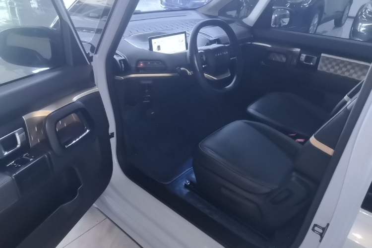 Used Baojun KiWi EV 2022 Artist Lite Edition Ternary Lithium Driver Seat