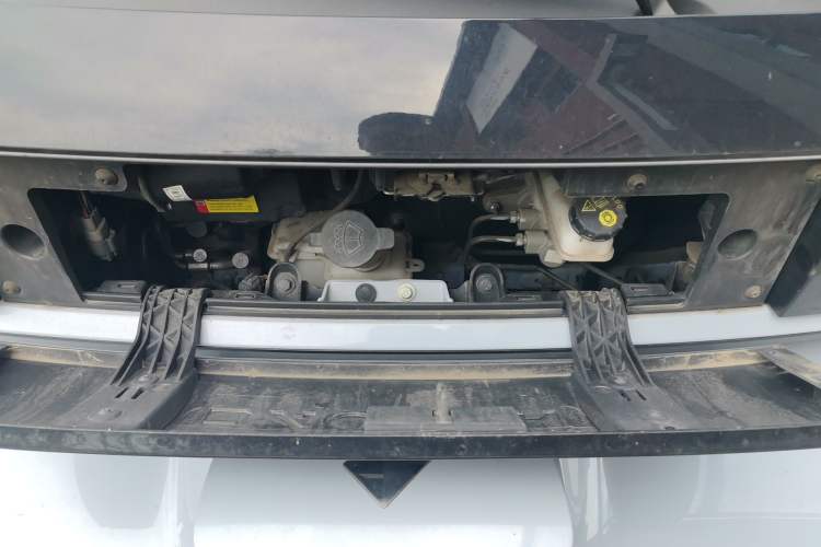 Used Baojun KiWi EV 2022 Designer Lite Edition Ternary Lithium Engine Bay
