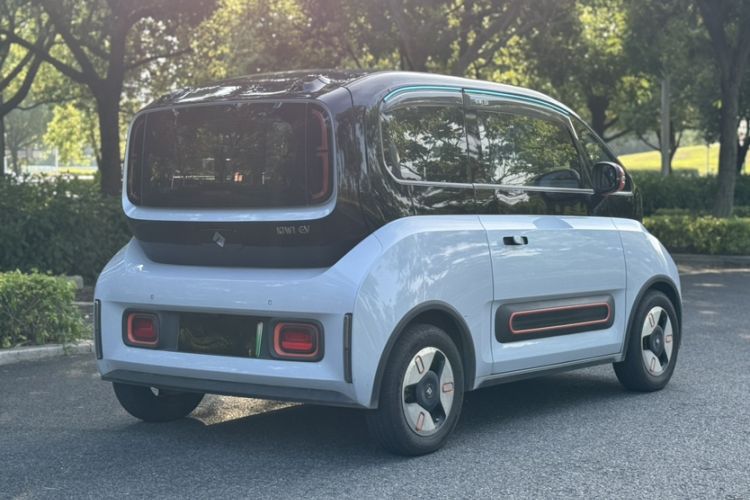 Used Baojun KiWi EV 2022 Artist Lite Edition Ternary Lithium Exterior 11