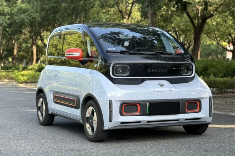 Used Baojun KiWi EV 2022 Artist Lite Edition Ternary Lithium Exterior 12